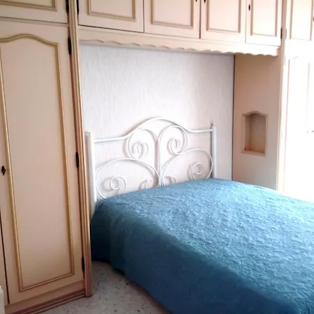 Grand 2 Pieces Climatise Terrasse Vue Mer Apartament *